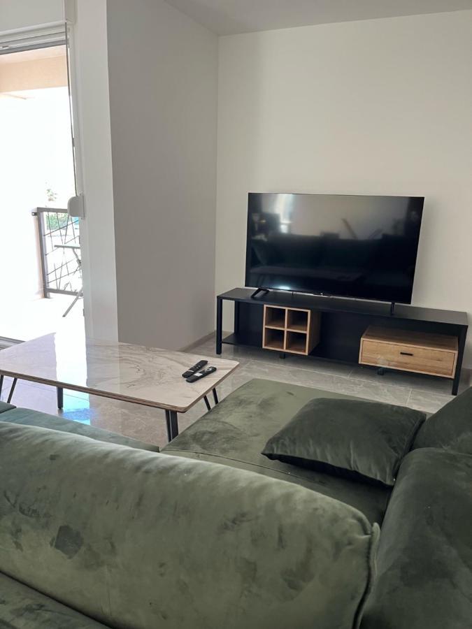 Apartmani Kaja Каштела Экстерьер фото